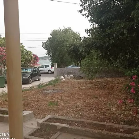 度假居 Kuca Za Odmor Ljubica 希贝尼克